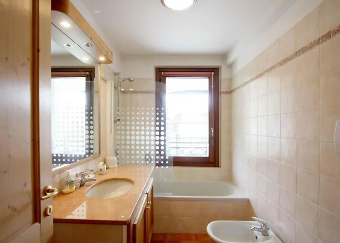 Charmante In Mit Suedbalkon Und Blick Auf Den Blanc By Interhome Apartment *